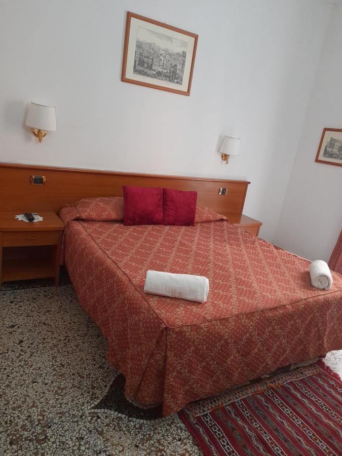 Incantoromano Guest House Roma Exterior foto