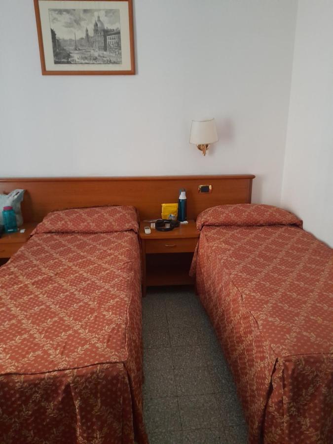 Incantoromano Guest House Roma Exterior foto